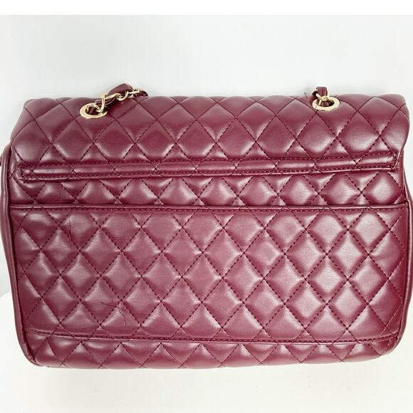 Badgley Mischka Vegan Leather Quilted Messenger Bag Chain Handle - Picture 6 of 7